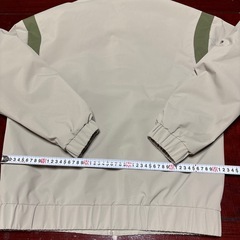 ジャンパー🥼の画像