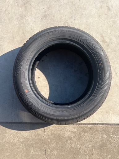 組み換え無料中古タイヤ175/65R15 84H
