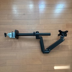 モニターアームの画像