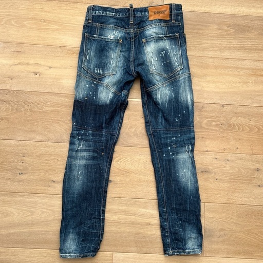 ハイブランド DSQUARED2 スキニーデニム