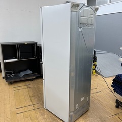 TOSHIBA トウシバ ノンフロン冷凍冷蔵庫 GR-U36SC 2023年製 定格内容積356L 3ドア ホワイト 冷蔵庫 のご紹介です！の画像