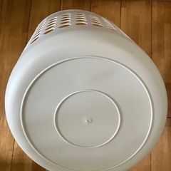 ダイソーのランドリーバスケットの画像
