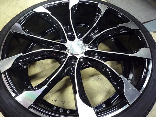 ホイール付きタイヤ4本セット WALD JARRET ヴァルド ジャレット 22インチ 9J 5穴 PCD114.3 ET33 YOK