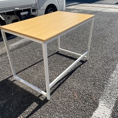 PCデスクの画像