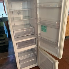 美品　【2024年冷蔵庫】326L ハイアール JR-NF326Bの画像