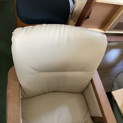 椅子　キャスター付き　中古 破れあり