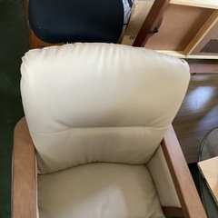椅子　キャスター付き　中古 破れありの画像