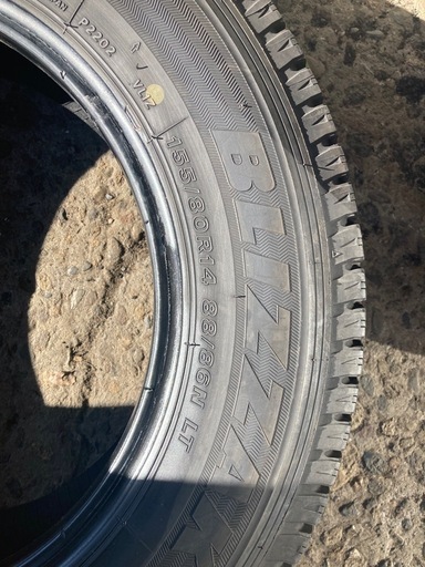 155/80R14 ブリヂストンスタッドレスタイヤ　4本
