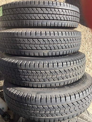 155/80R14 ブリヂストンスタッドレスタイヤ　4本