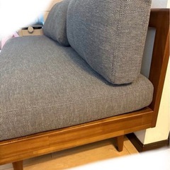 美品　unico　SWELLA ソファ グレー 木製脚 unico の画像
