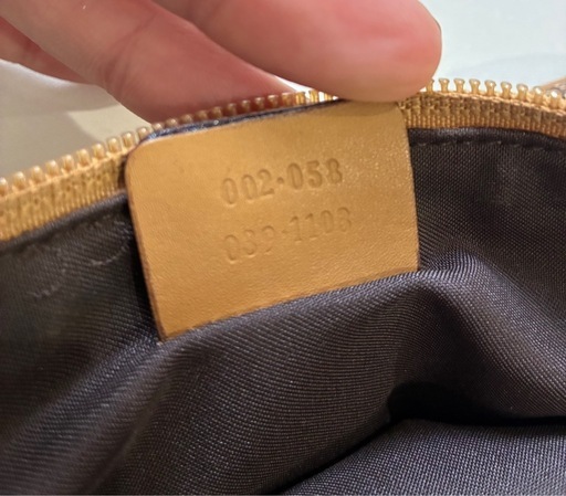 GUCCI GGキャンバス ハンドバッグ　アクセサリーポーチ