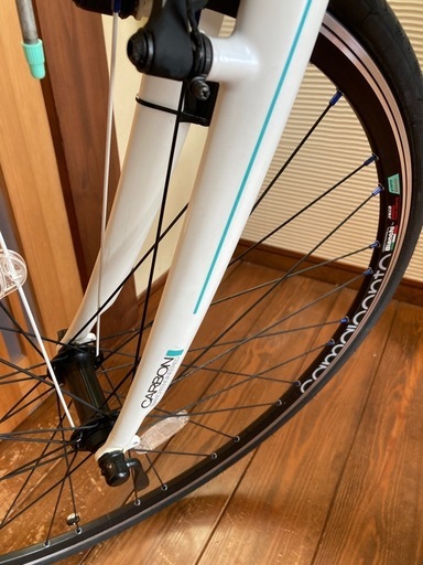 超美品 Bianchi sportビアンキ スポーツ 28c カーボン 軽量