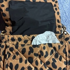 新品　マークジェイコブス　　ヒョウ柄　キルティング　ショルダーバッグの画像