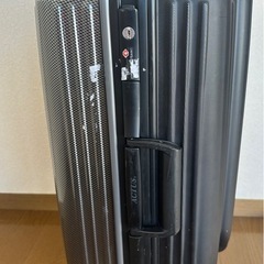 スーツケースの画像