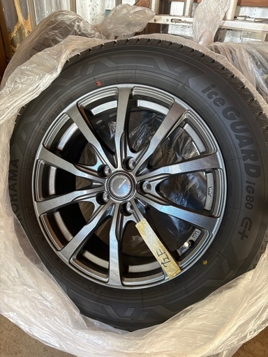 YOKOHAMA ice GUARD IG60 17インチスタッドレスタイヤ