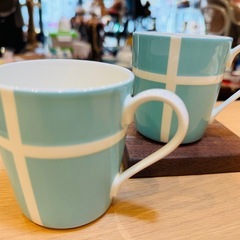 A8006【ティファニー】ブルーリボンボックス マグカップ ペアの画像