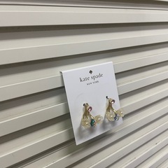 店舗用アクセサリー展示什器（スラットウォール）鏡付き・卓上/フロア両用の画像