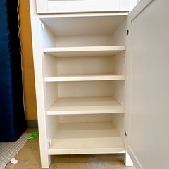 食器棚 キャビネット ホワイトの画像