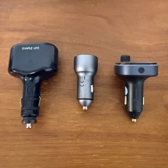 【3点セット】車載アクセサリー（FMトランスミッター・2連ソケット・2口急速充電器）の画像