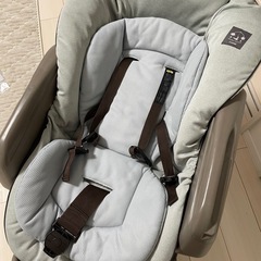 combi ネムリラ スウィング&チェア　電動バウンサーの画像