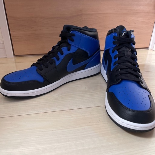 NIKE エア ジョーダン 1 MID大きいサイズ  30cm