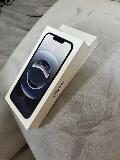 iPhone16e本体、ケース、新品ガラスフィルム