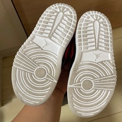 NIKE ジョーダン 1 MID  15cmの画像