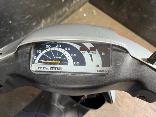 ★支払総額3.5万円★激安バイク続々入荷中！ なんでも買取ます！ スズキ レッツ2 シルバー CA1KA 人気のレッツ2！　2ストのためオイル注ぎ足すだけ！ 激安原付！ カスタムベースに♪
