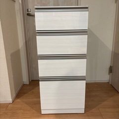 リガーレ　食器棚　40センチ