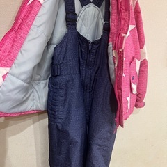 スキー スノボ 雪遊び用ウェア 140
の画像