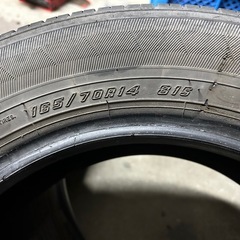 【あげます！】タイヤ4本！165/70R14の画像