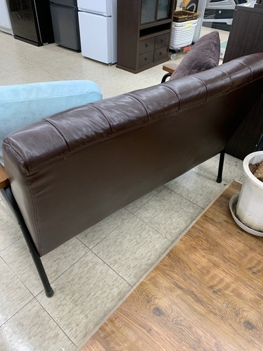 【ジモティー割引で最大15％OFF⭐️】2人掛けソファー　クッション2個付き　ヴィンテージ風　インダストリアル　