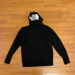 美品!ノースフェイス　パーカー　Ｌの画像