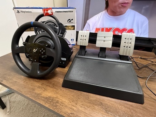 THRUSTMASTER T300RS GT EDITION ハンコン