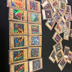 遊戯王 引退 デッキ20個 スーレア以上約2000枚