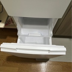 SHARP 冷蔵庫の画像