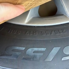 スタッドレスタイヤの画像