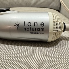 ヘアドライヤーの画像