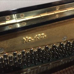 アップライトピアノ(消音ユニット付き)の画像