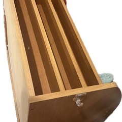 おもちゃ箱　本棚の画像