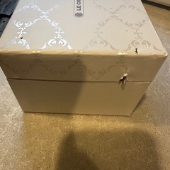 ル・クルーゼ(Le Creuset) 深皿 ハート・ディッシュの画像