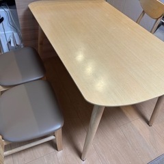 ダイニングセットの画像