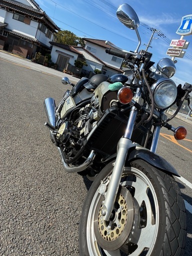 バイク Vmax1200