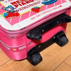 メゾピアノ　キャリーバッグの画像