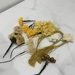 ドライフラワー　髪飾りの画像