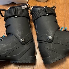 ROSSIGNOL word cup 100scスキー ブーツ 22.5cm
の画像