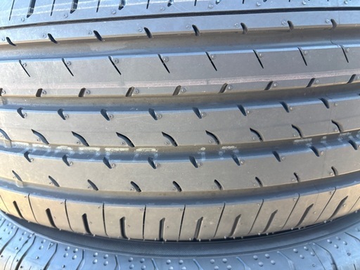 週末限定 3万円！　17インチタイヤ　新品未走行　　225/65R17 ヨコハマ