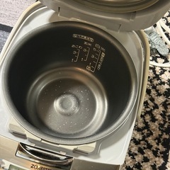 圧力炊飯器の画像