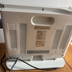 FOREST LIFE 加湿付　
電気ストーブ ホワイト 加湿付電気ストーブの画像