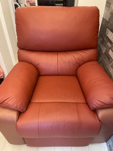 本革電動リクライニングソファー1人用 ショップ 赤 電動リクライニング